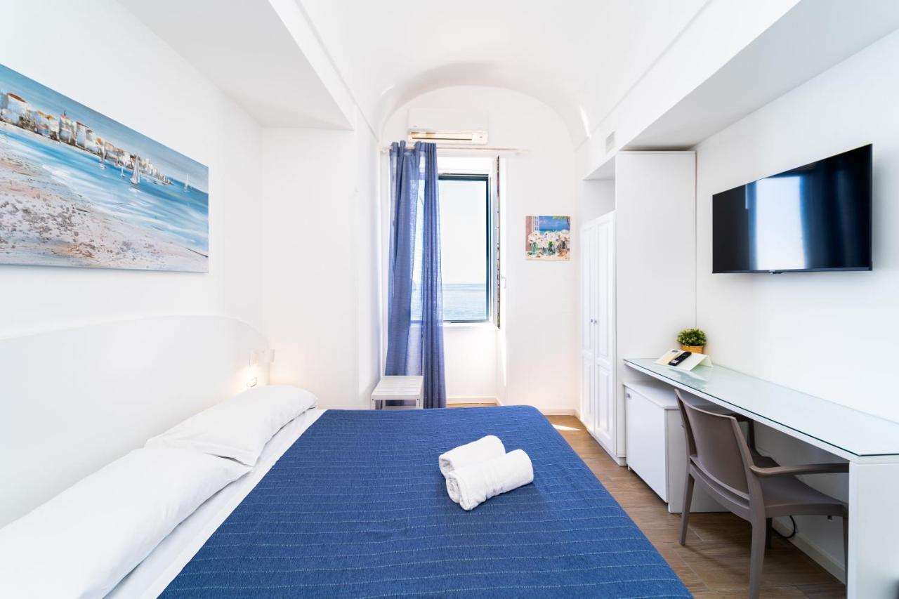 Frennesia Amalfi Coast Bed & Breakfast อัตรานี ภายนอก รูปภาพ
